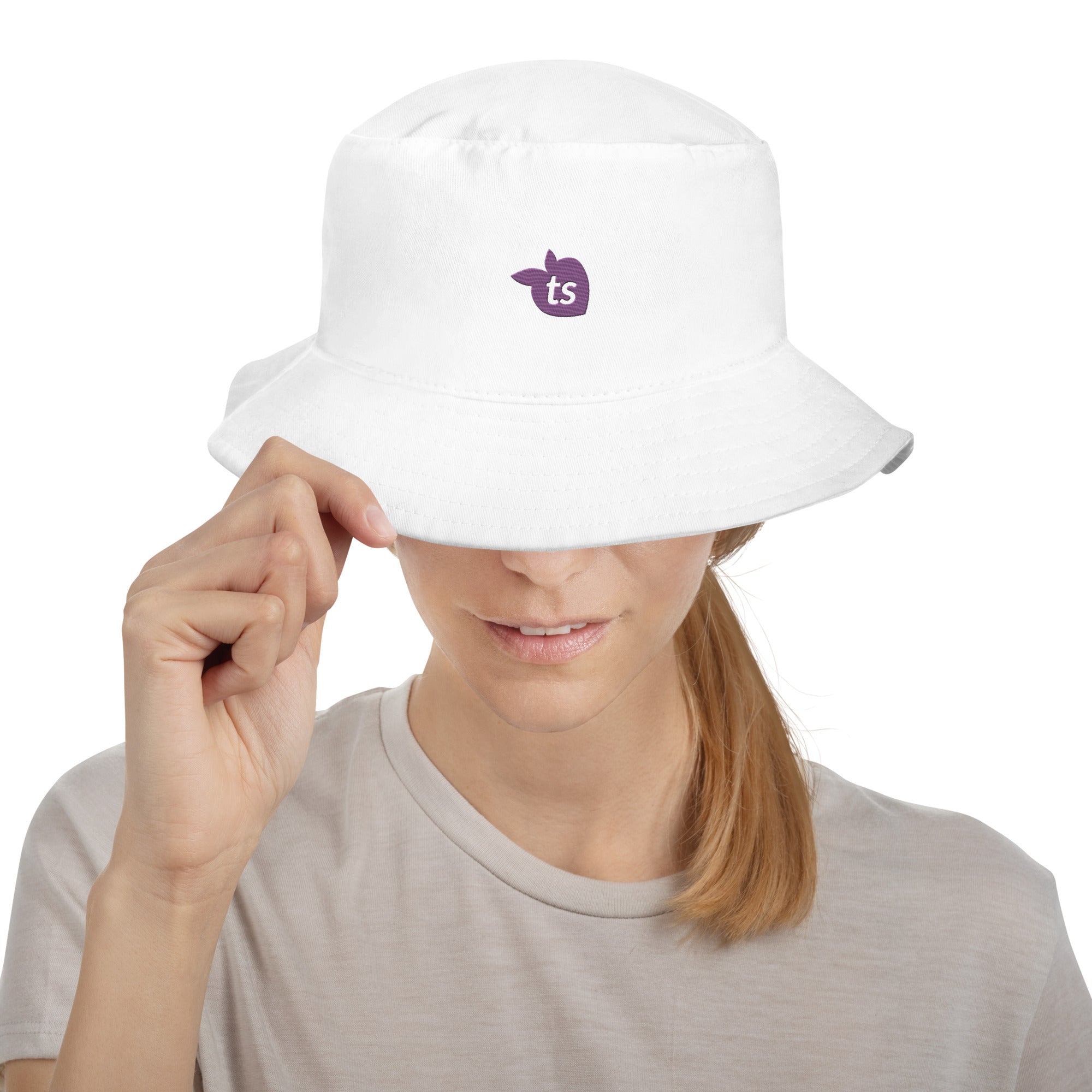 tsgabrielle® • Bucket Hat • White •