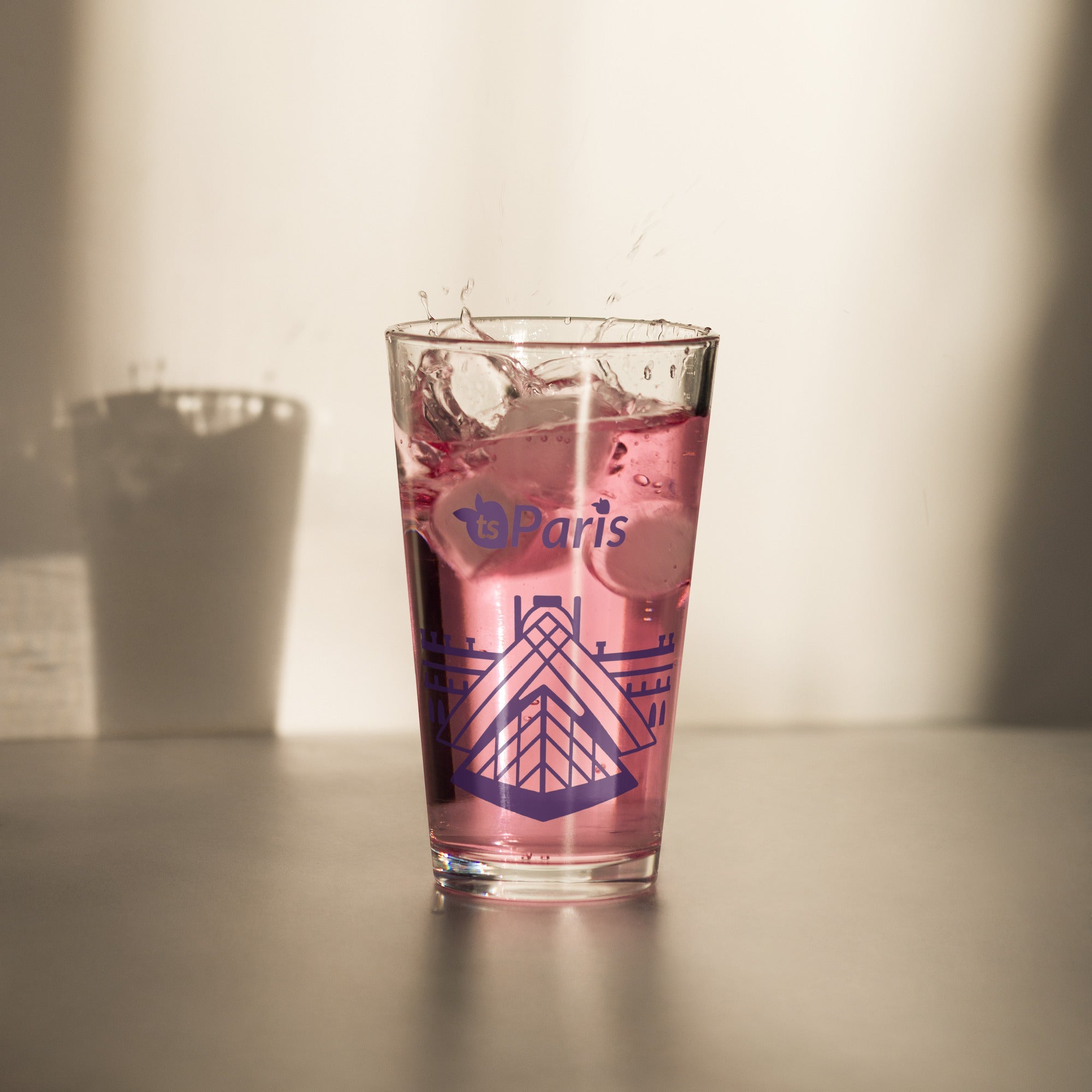tsgabrielle® • Paris - Louvrens pyramid • Shakerglas • 473 ml