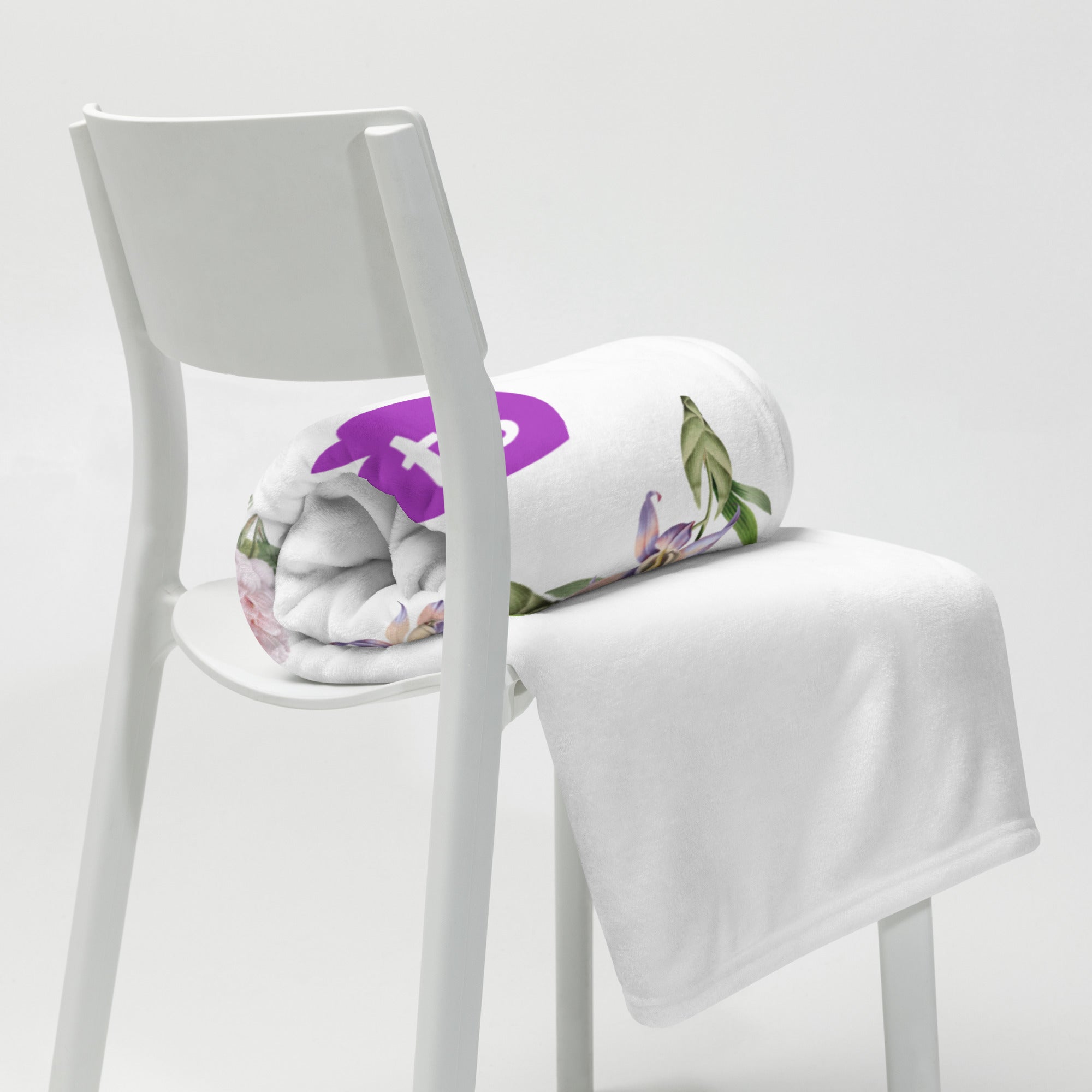 tsgabrielle® • TransFLOWer • Throw Blanket • White • 3 Sizes