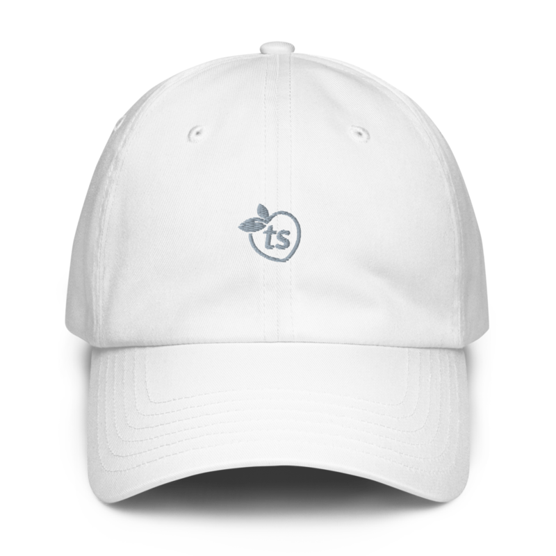 Under Armour® av tsgabrielle® • dad cap • vit